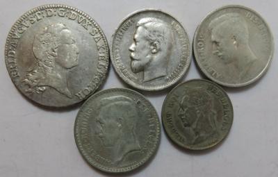 International (ca. 22 Stück, davon 12 AR; ca. 23 Stück Papiergeld) - Coins and medals