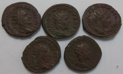 Römische Kaiserzeit (11 Stück Antoniniane) - Coins and medals