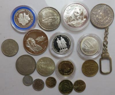 Alle Welt (ca. 33 Stk. auch etwas AR) - Coins and medals