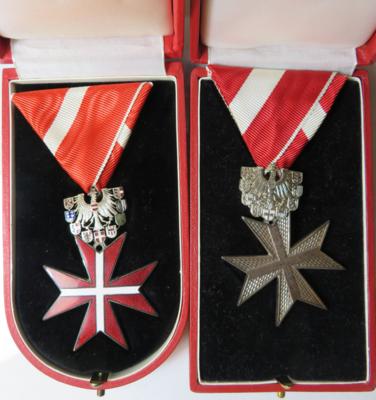 Ehrenzeichen für Verdienste um die Republik Österreich, - Mince a medaile