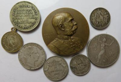 Franz Josef I. (ca. 138 Stk., davon ca. 33 AR) - Mince a medaile