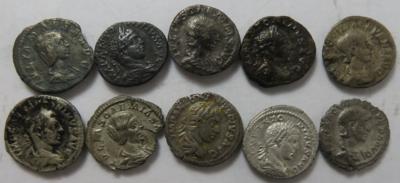 Elagabal, Julia Maesa, Julia Soaemias und Aquilia Severa (10 Stk. AR) - Monete e medaglie