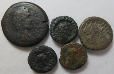Alexandria (ca. 17 Stk., dabei 1 BIL) - Coins and medals