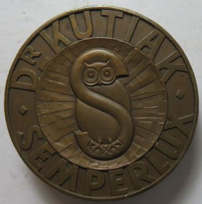 Dickabschlag der Kalendermedaille - Mince a medaile