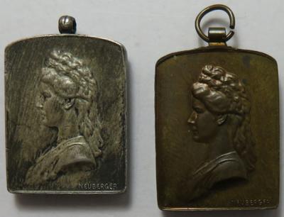 Wien, Elisabeth-Denkmal (2 Stk., davon 1 AR) - Coins and medals