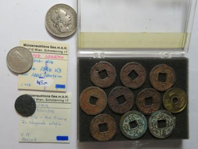 International (ca. 13 Stk., davon 2 AR) - Coins and medals