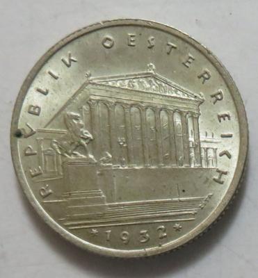 1 Schiilling 1932; =6,06 g= (kl. Kr., winz. Fleck) II - Münzen und Medaillen