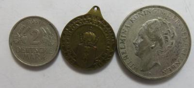 International (ca. 14 Stk., davon 8 AR) - Münzen und Medaillen