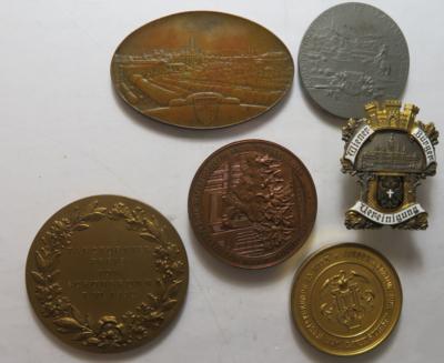 Wien (ca. 30 Stk., davon 2 AR) - Münzen und Medaillen