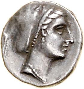 Korinth - Mince a medaile