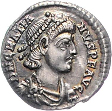 Gratianus 367-383 - Coins and medals