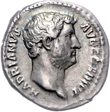 Hadrianus 117-138 - Mince a medaile