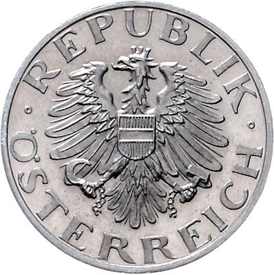 2 Schilling 1946, =2,80 g=, offene PP - Münzen und Medaillen