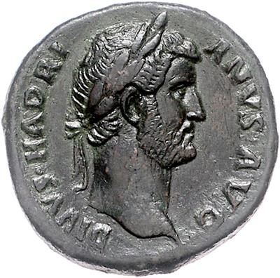 Divus Hadrianus - Coins, medals and paper money