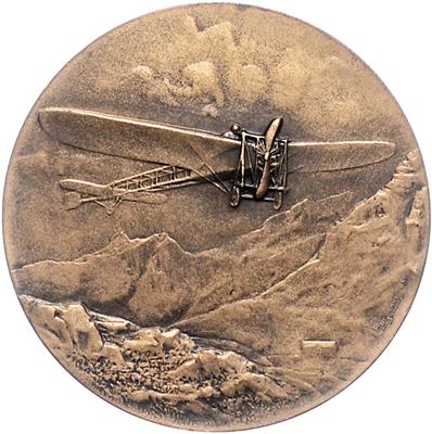 Luftfahrt, 1. Alpenüberquerung durch Jorge Chavez 1910 in einem Bleriot Eindecker - Coins, medals and paper money