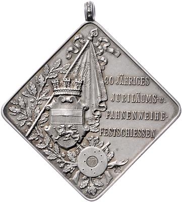 30jähriges Jubiläums- und Fahnenweihefestschießen in Mödling im August 1899 - Mince, medaile a papírové peníze