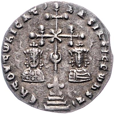 Basil II. 976-1025 - Mince, medaile a papírové peníze