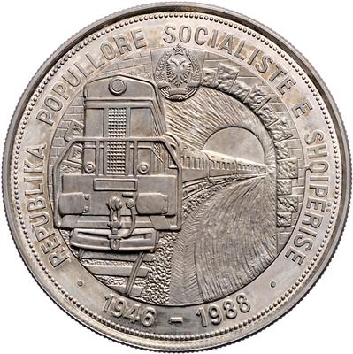 50 Leke 1988 Dickstück. 42 Jahre Eisenbahn in Albanien. KM P1; =336,80 g, - Münzen, Medaillen und Papiergeld