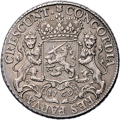 Niederlande - Coins, medals and paper money