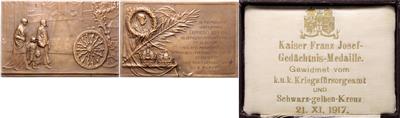 Kaiser Franz Josef Gedächtnismedaille gewidmet bom k. u. k. Kriegsfürsorgeamt und dem Schwatz-Gelben Kreuz - Münzen und Medaillen
