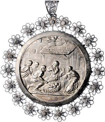 Silbermedaillon zur Geburt - Münzen und Medaillen
