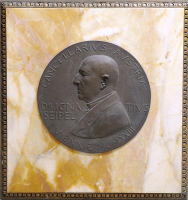 Bundeskanzler Dr. Ignatz Seipel (*1876 + 1932) - Münzen und Medaillen