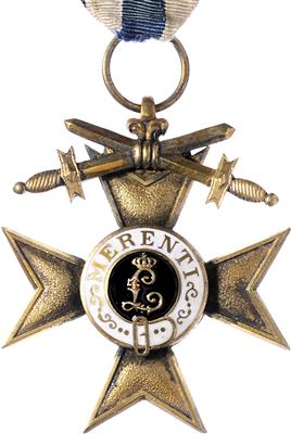 Militär - Verdienstkreuz, - Řády a vyznamenání