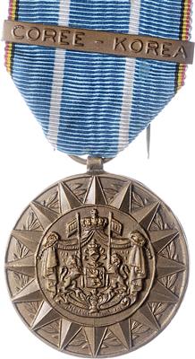 Lot UNO - Medaillen - Řády a vyznamenání