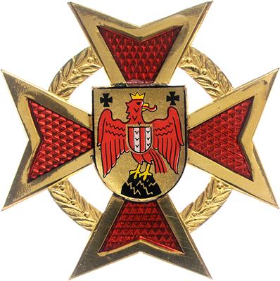 Auszeichnungsnachlass des Vorsitzenden der Wiener Gewerkschaft der Privatangestellten - Řády a vyznamenání