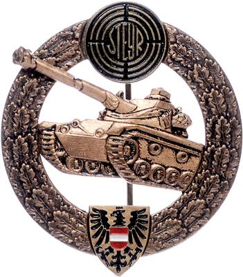 Abzeichen Panzerfahrer der Firma Steyr, - Orders and decorations