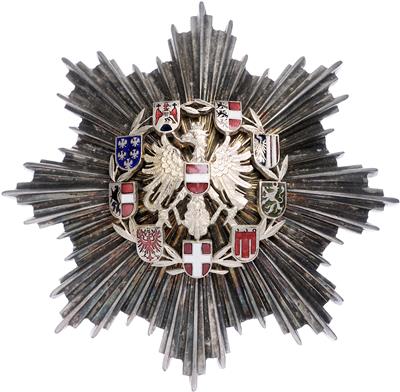 Ehrenzeichen für Verdienste um die Republik Österreich, - Orders and decorations