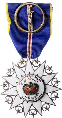 Orden der Verteidiger des Königreiches - Řády a vyznamenání