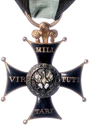 Orden Virtuti Militari, - Onorificenze e decorazioni