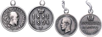 2 Miniatur - Medaillen, - Orden und Auszeichnungen