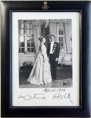 Geschenkfoto Königin Maragrethe II. von Dänemark und ihres Gemahls Henrik, - Onorificenze e decorazioni