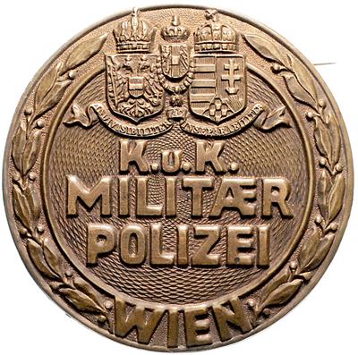 Abzeichen "K. u. K. Militaerpolizei Wien", AE, an Nadel, Rv. Matrikelnummer "3", seltenes Abzeichen, I/II - Orden und Auszeichnungen
