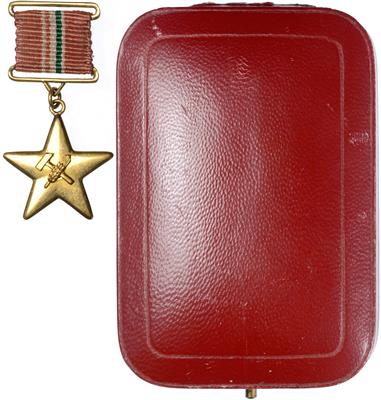 Goldener Stern des Helden der sozialistischen Arbeit, - Onorificenze e decorazioni