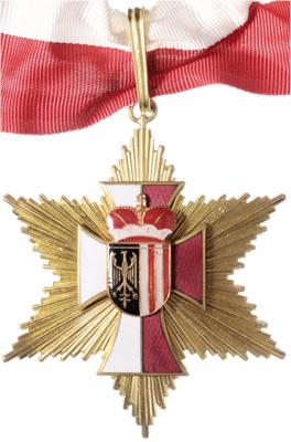 Ehrenzeichen für Verdienste um das Land Oberösterreich, - Řády a vyznamenání