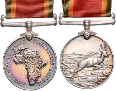 Auszeichnungsgruppe, - Medaile a vyznamenání