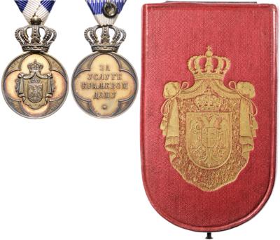 Medaille für Verdienste um das königliche Haus, - Medals and awards