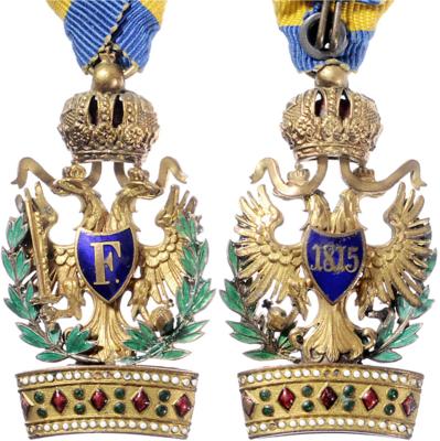 Orden der Eisernen Krone, - Medals and awards