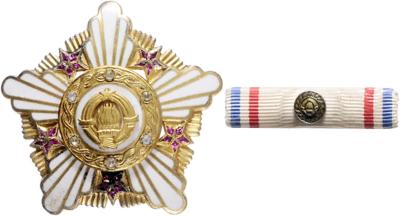 Orden der Republik, - Medals and awards