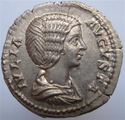 Iulia Domna, Gemahlin des Septimius Severus - Coins and medals