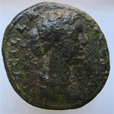 Kaiserin Lucilla, Gattin des Lucius Verus (161-169) - Mince a medaile