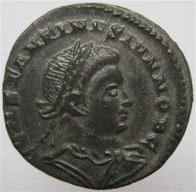 Constantinus II. 317-340 - Coins and medals