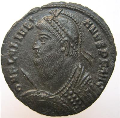 Julianus II. 360-363 - Mince a medaile