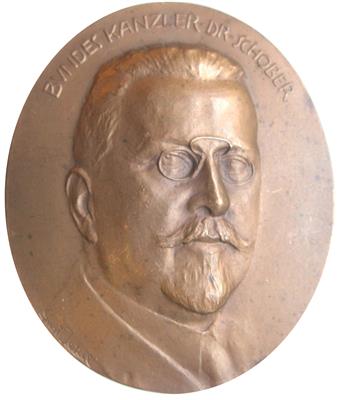Bundeskanzler Dr. Schober - Mince a medaile