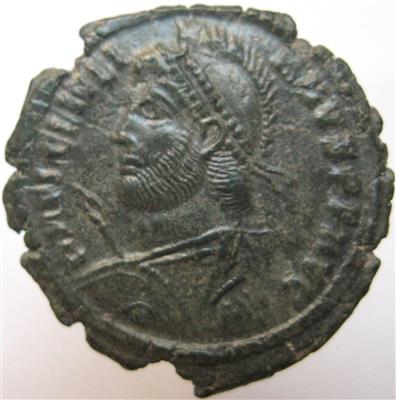 Julianus II. 360-363 - Mince a medaile