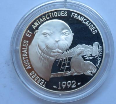 Französisch Antarktische Gebiete - Monete e medaglie
