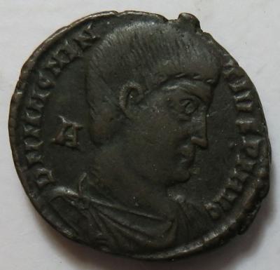 Magnentius 350-353 - Monete e medaglie